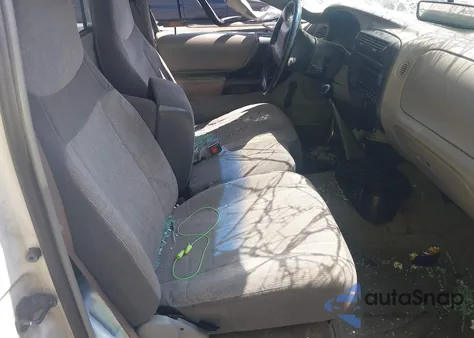 1996 Ford Ranger из США, поврежденный, VIN 1FTCR10AXTUA92751